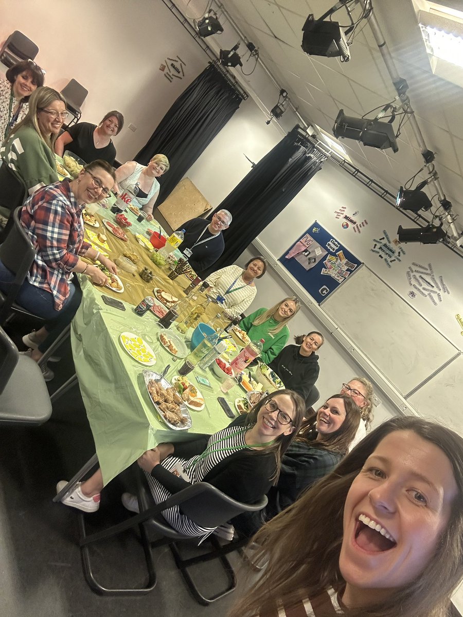 HGS Performing Arts tweet media