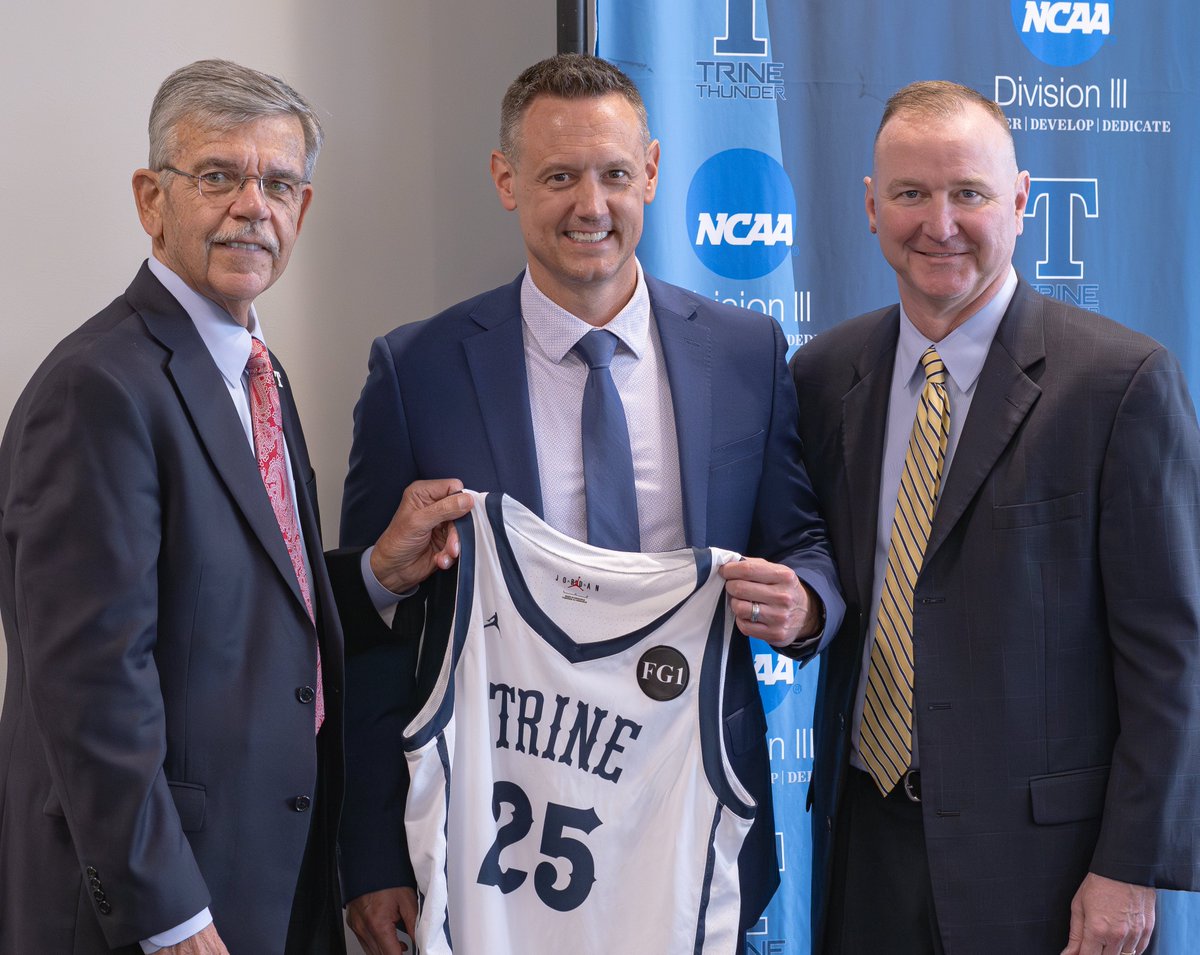 Trine Thunder tweet media