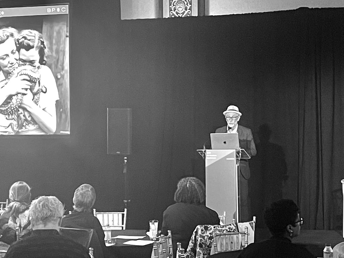 The 2025 Art Curators Conference continues to present meaningful conversations and provide support to the curatorial community! 

Take a look at our live workshop: Prometheus’ Gift: AI and the Evolution of Curatorial Practice with Nik Honeysett, Balboa Park Online Collaborative.