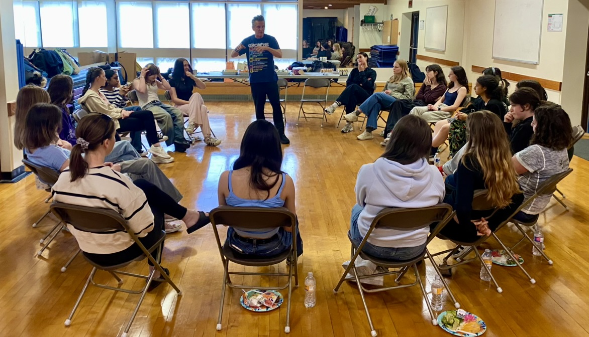 Fear didn’t lead today — Courage did. 
We had the absolute privilege of having Actor, Stuntman, and World Kickboxing Champion Jerry Trimble join the East End Girls Club—Templeton Chapter for a powerful, no-fluff workshop on what’s really holding us back: fear.