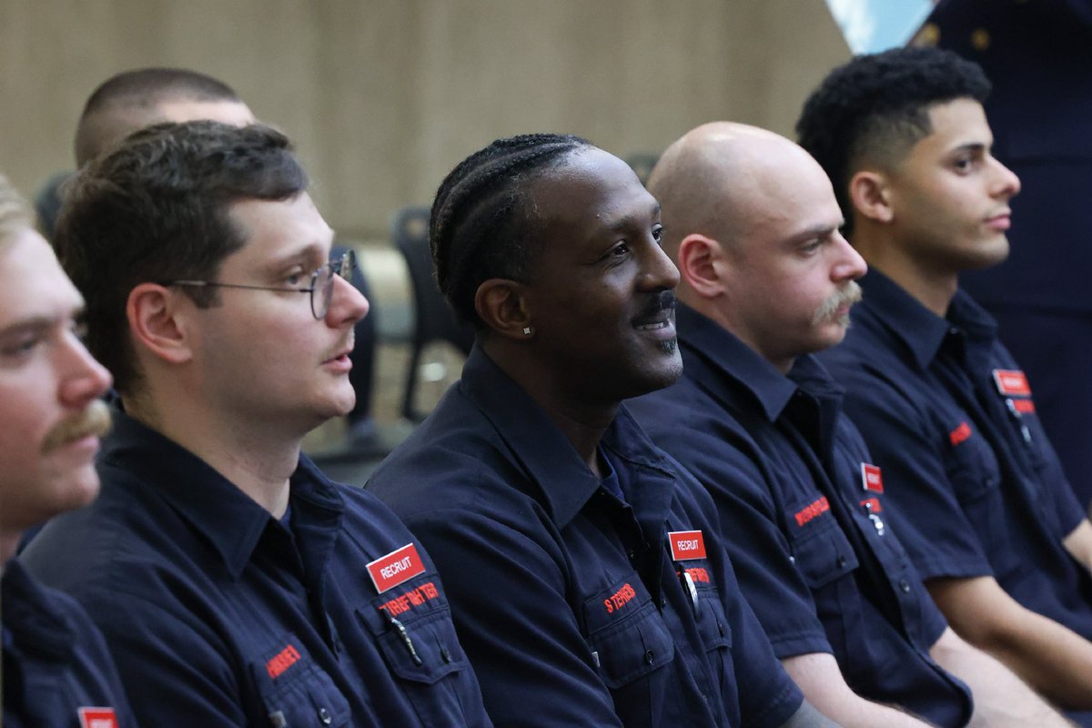 SecretaryLCD's tweet image. It was an honor to join @IAFFofficial to launch the Fire and EMS Apprenticeship Program.

As the first-ever apprenticeship program for firefighters and paramedics, this program ensures our responders have the enhanced skills needed to build a future where everyone remains safe.