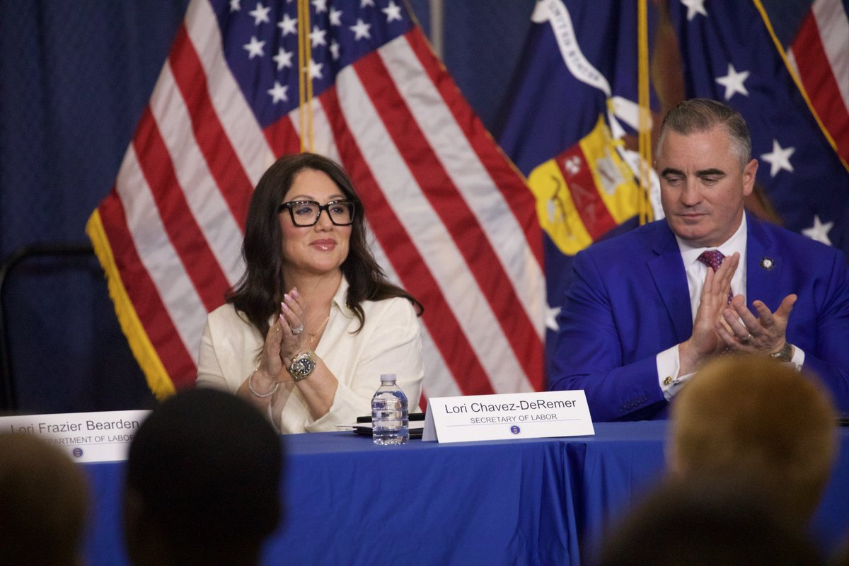 SecretaryLCD's tweet image. It was an honor to join @IAFFofficial to launch the Fire and EMS Apprenticeship Program.

As the first-ever apprenticeship program for firefighters and paramedics, this program ensures our responders have the enhanced skills needed to build a future where everyone remains safe.