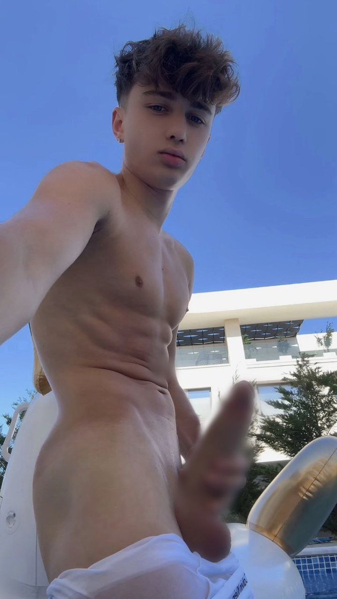 Message me on telegram for special/customized content (❌️Not Free). Link in bio