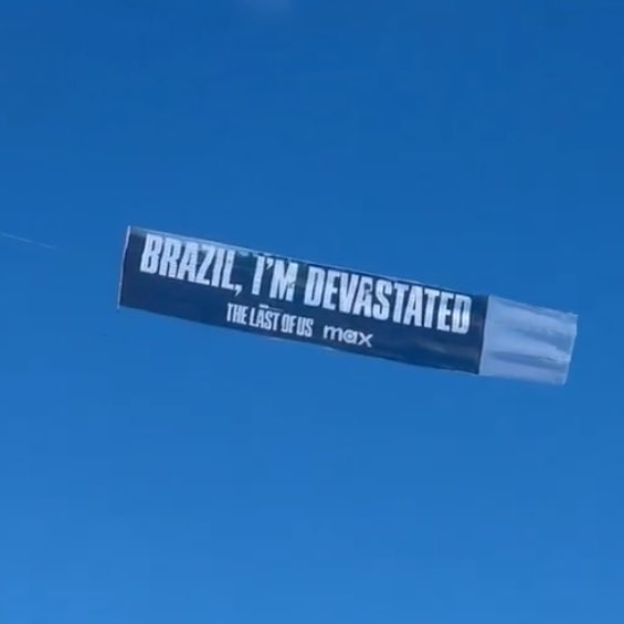 AMENARTPOP's tweet photo. brazil really loves gaga so much 😭🤍 https://t.co/iS7gLxcRIL