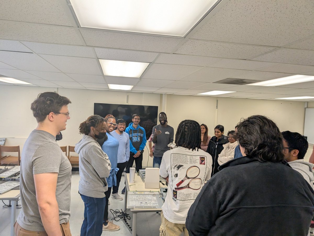 We celebrated the relaunch of the ITMO student club with a hardware hackathon and officer recruiting event—held in the newly enhanced ITM Smart Lab and Automation and Cyber Security Lab!