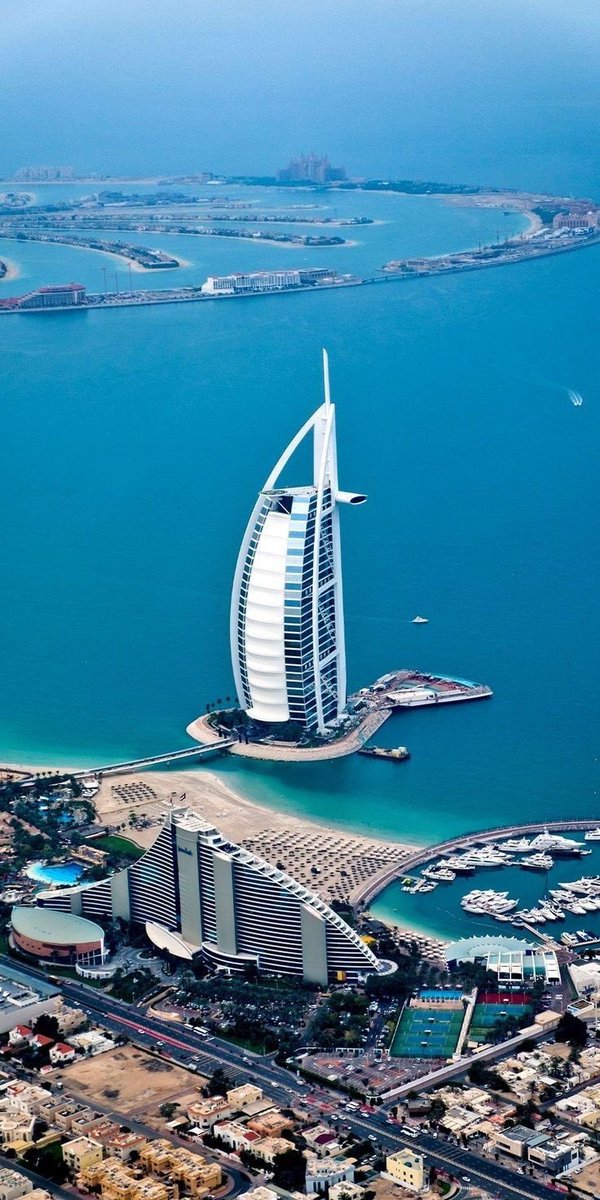 EWQuest's tweet photo. Burj Al Arab - Dubai https://t.co/ukAEP8H5of