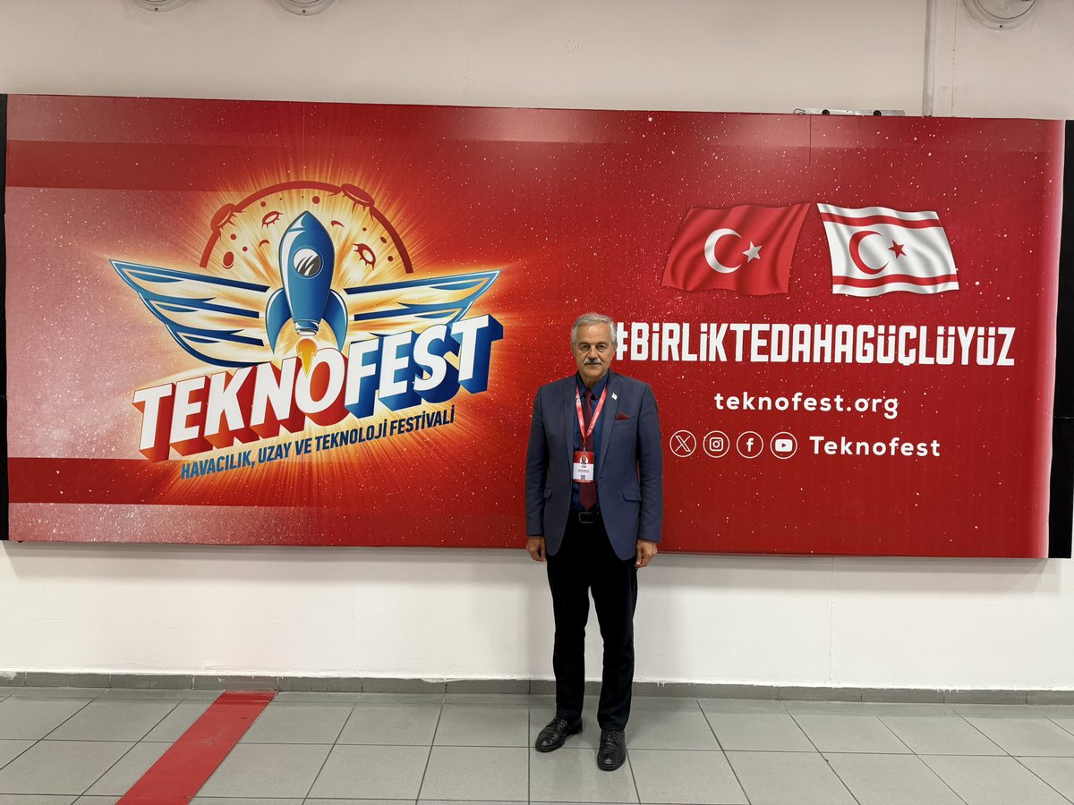 hayriorcan's tweet photo. Festival alanına ulaşmakta zorluk yaşasakta mahşeri kalabalık içerisinde Türkiyemizin Uzay ve Savunma sanayi teknolojisinde nereye geldiğini yakınen görme fırsatı bulduk. Emeği geçenleri kutluyorum

#TEKNOFESTKKTC https://t.co/vblXXuGEvT
