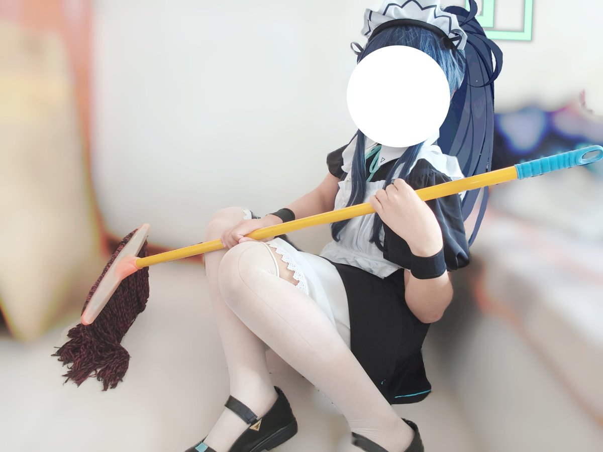 呜哇
咱是女仆勇者，不是什么扫地机器人！
#男娘 #伪娘 #男の娘