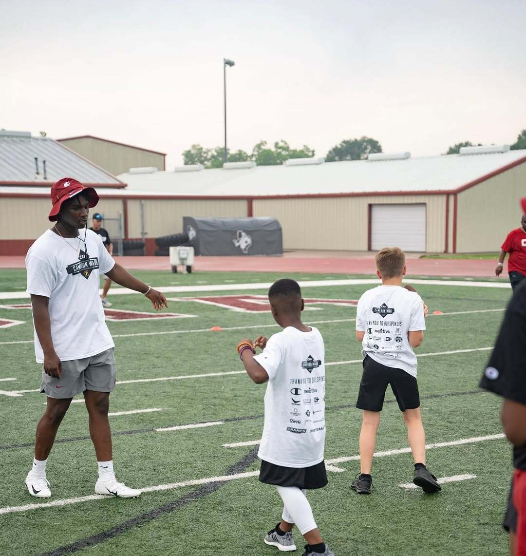 Nextiva's tweet image. Cam Ward is the #1 NFL Draft pick, but he’s always been #1 to us. 🏈
We’re proud to have supported his free youth camp and seen his impact off the field.
A true leader, on and off. Congrats, Cam! #NFLDraft #CamWard #NextivaProud
