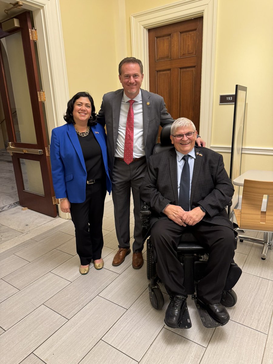 Goodwill South Texas tweet media