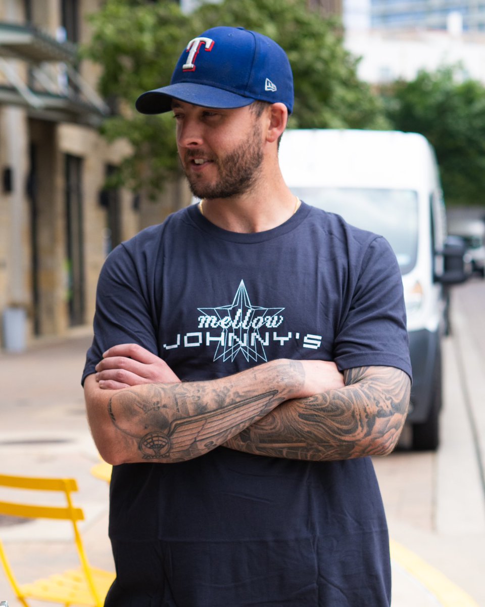 Meet the new CAD Star logo tee!⭐️ Clean look, classic fit, 100% cotton. Now in forest, graphite, and white. The CAD Star is part of the new lineup rolling out across our revamped site, from kits to bottles and beyond. Be the first to rep the new look! 

shop.mellowjohnnys.com/collections/th…