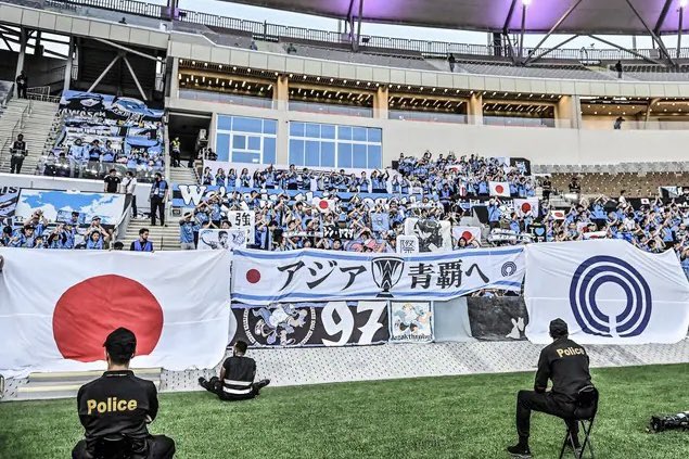 TAMABO2016's tweet photo. アジア青覇まであと一つ。
ALL川崎で成し遂げよう。
#ACLEliteFinals https://t.co/iLDLRhDzOt
