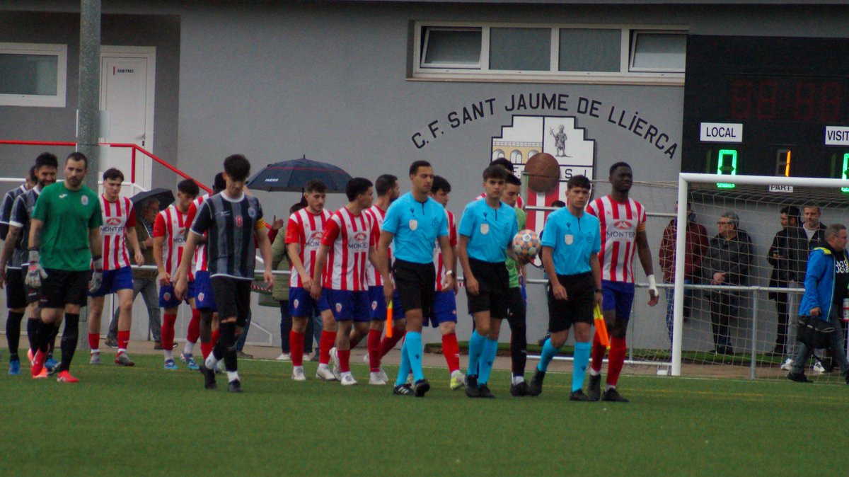 Unió Esportiva Olot tweet media
