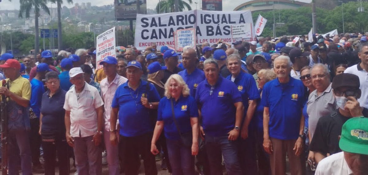 Federación Venezolana de Maestros tweet media