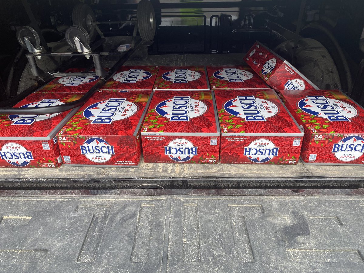 Steimy22Steven's tweet photo. @BuschBeer https://t.co/UtMIR6326c