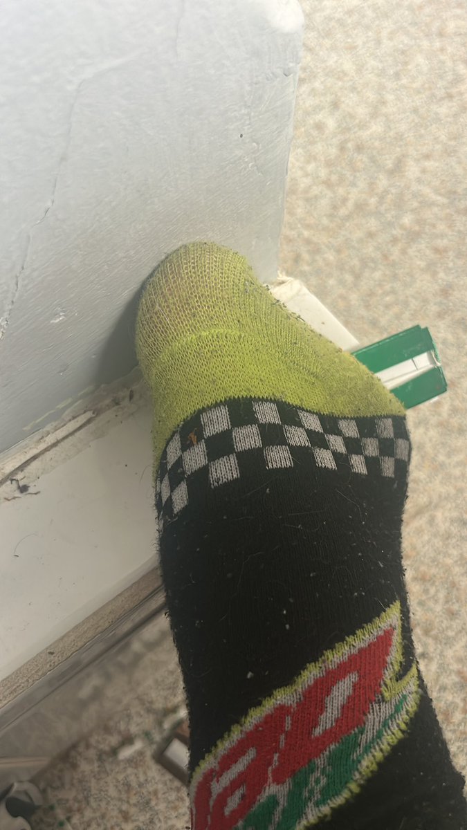 sockmaster44's tweet image. Who wants to come sniff these tonite

#findom #findomalpha #findomuk #cashmaster #cashmeet