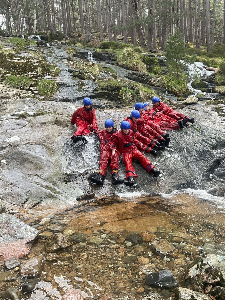 Longstone Primary School tweet media