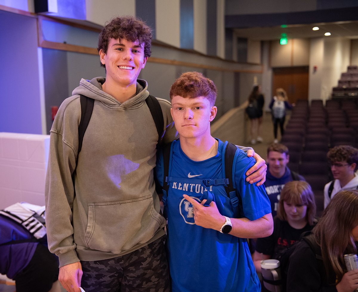 The future is calling—and they're ready!🎓💫
On Monday, we celebrated the Class of 2025 as they officially signed their commitments to life after high school—college, careers, military, and more. We are cheering for you, Warriors! #proud #onwardnhs #FutureReady #classof2025