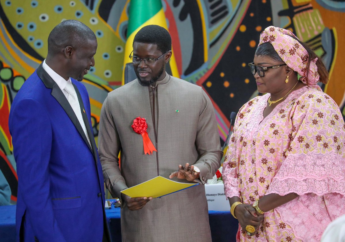 Le 1er mai, fête internationale du travail, est l’occasion de réaffirmer notre attachement profond au dialogue social et aux valeurs de dignité, de justice et d'équité dans le monde du travail. Le Gouvernement répondra avec rigueur et responsabilité aux engagements qu’il a