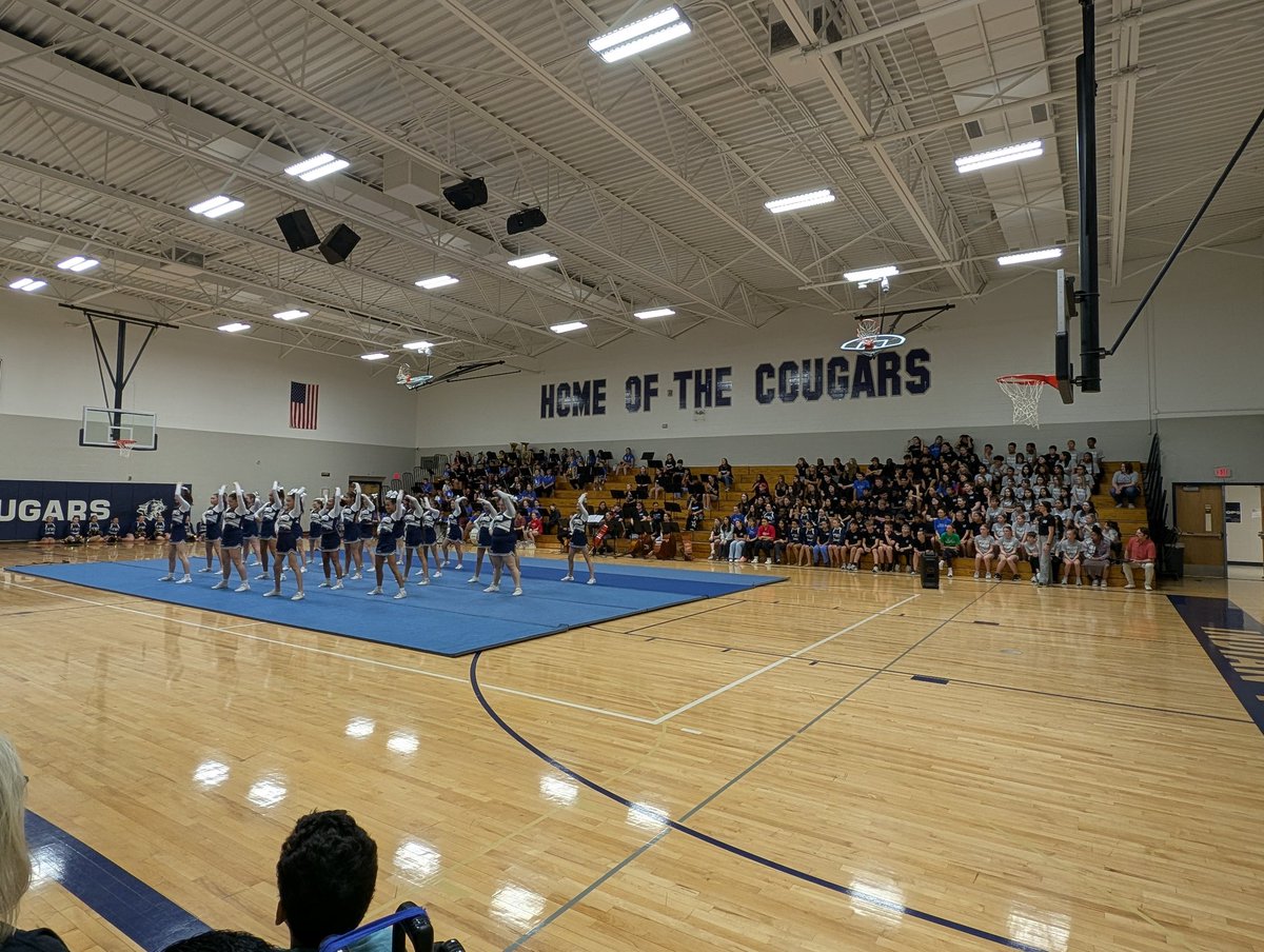 Keri Snyder tweet media