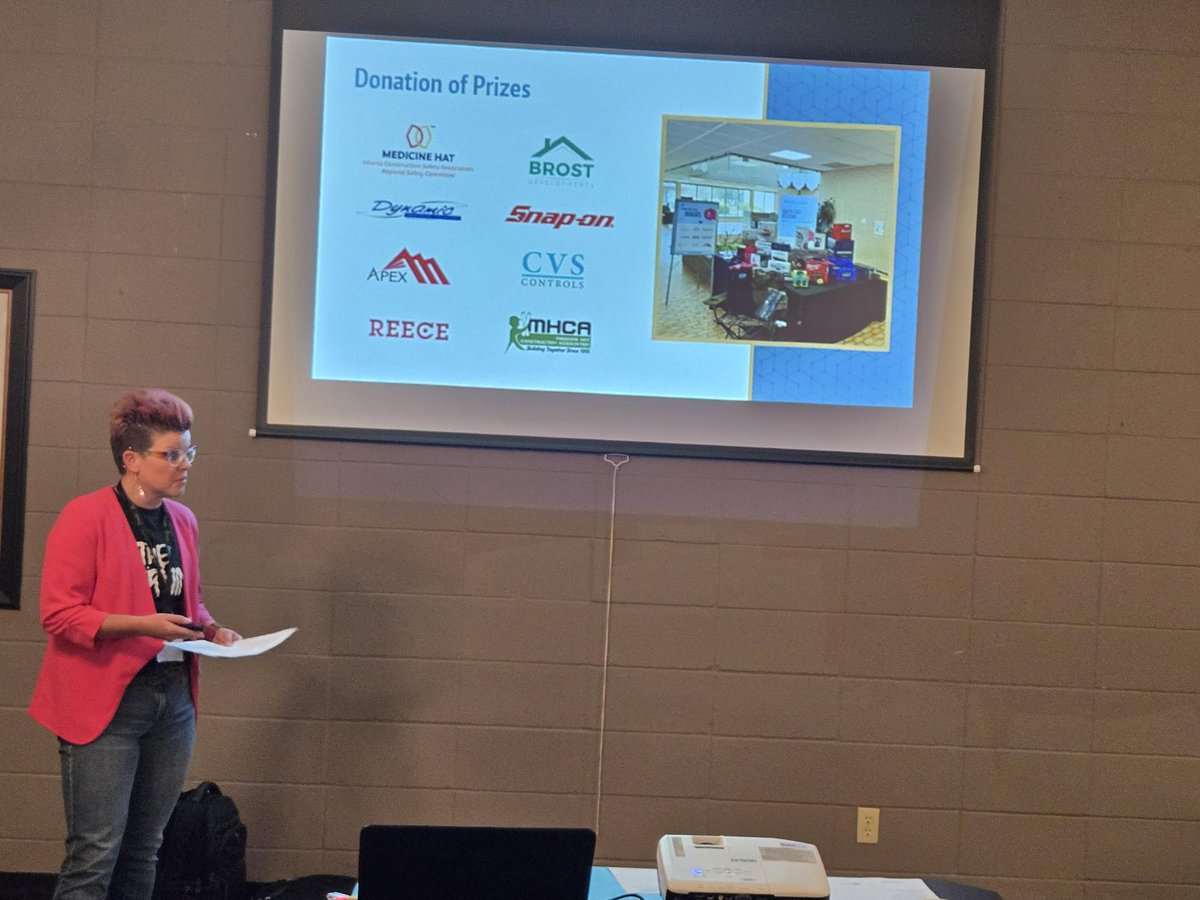 Medicine Hat Construction Association tweet media