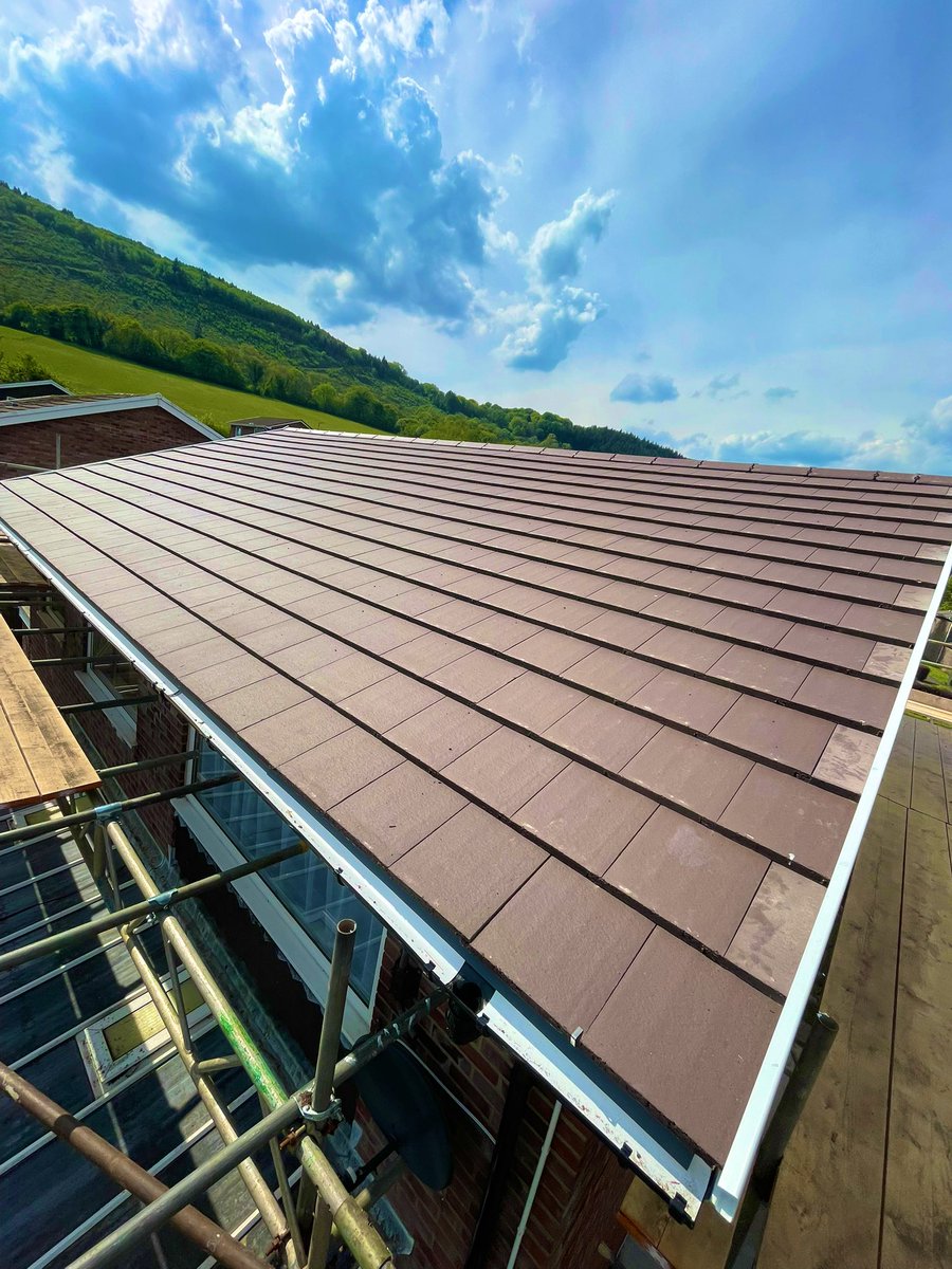 RWHRoofing65's tweet photo. Russell Grampian tile roof 🔨 ☀️ https://t.co/nh30Qw7t8N