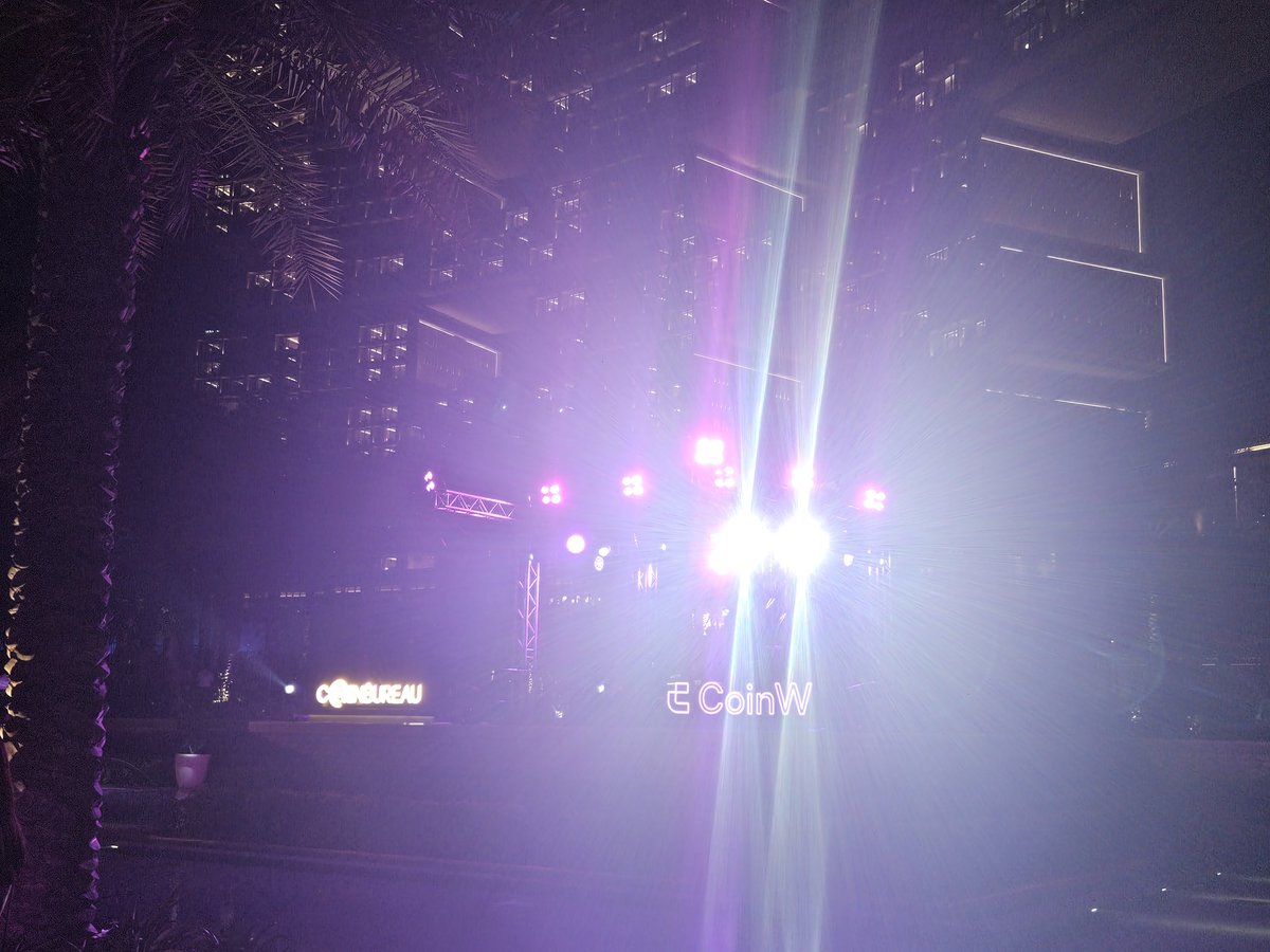 the_greenfalcon's tweet image. Stylish #coinw @CoinWOfficial party on Royal Arlantis 🌴 Dubai UAE after #TOKEN2049Week #Token2049