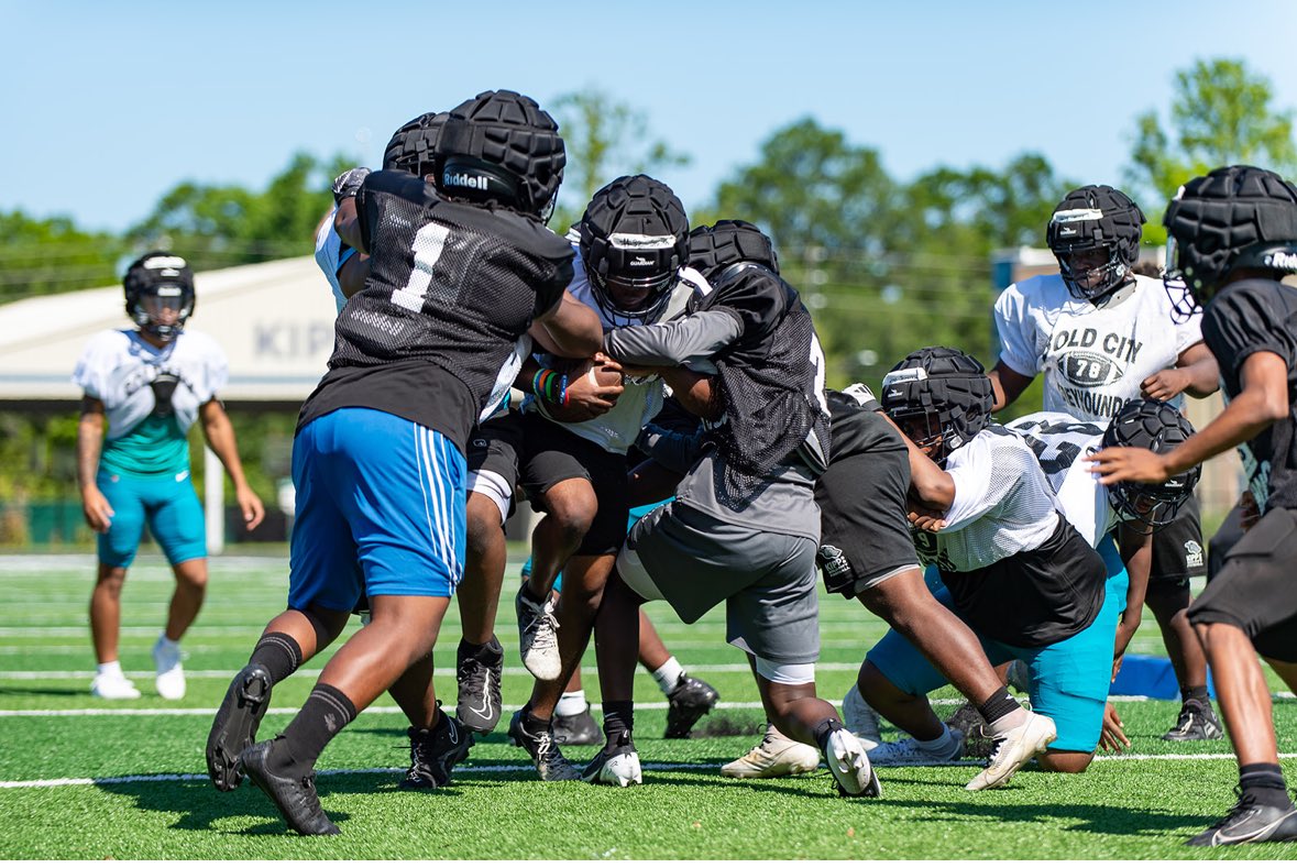 51_Problemz's tweet image. 3rd spring practice 🔥 #workin #skohounds