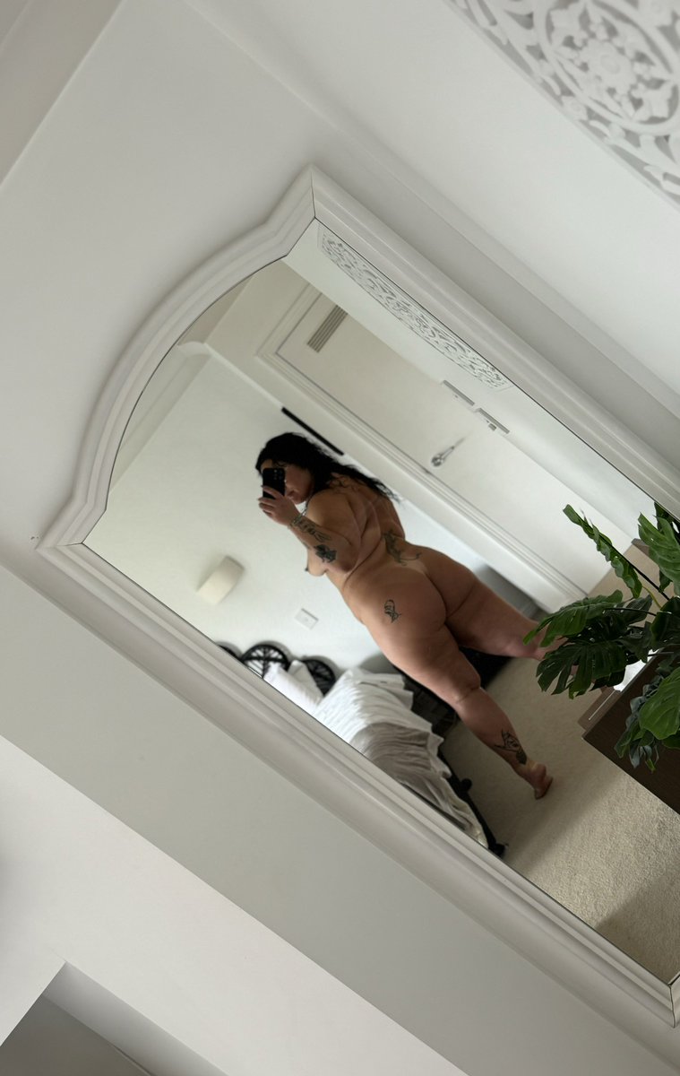 IslandBadee's tweet photo. Vote for me for the NZ X Awards please!

Categories I’m in:
Best BBW
Best MILF
Best threesome 
Best foursome
Best Anal Video 

Voting is unlimited, so run that shit up 🙌🏽😜

https://t.co/p4YKNaeO7H https://t.co/s4WwWJjNzT