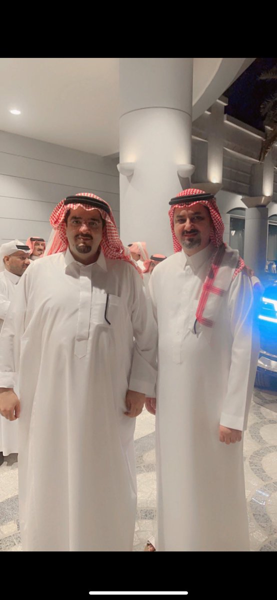 #خالد_بن_الشيخ 
<a href="/K_binalshikh/">خالد بن الشيخ</a> 

ليس الوفاءُ أحاديثًا منمّقةً
 إنَّ الوفاءَ مـواثيقٌ وأفعالُ 

ابو عبدالله وفي وانشهد انه موثق وفاه