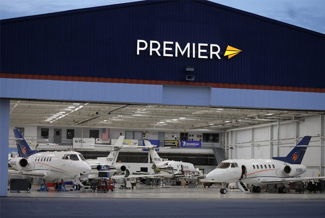 UnivAvionics's tweet image. Meet our new Dealer based in the Upper Midwest! Premier Private Jets will install #InSight flight deck modifications with upgrades for enhanced communication and time savings at their main MRO service hub in Dayton, Ohio!
New Dealer Spotlight 🌟 ow.ly/qnmX50VLvte