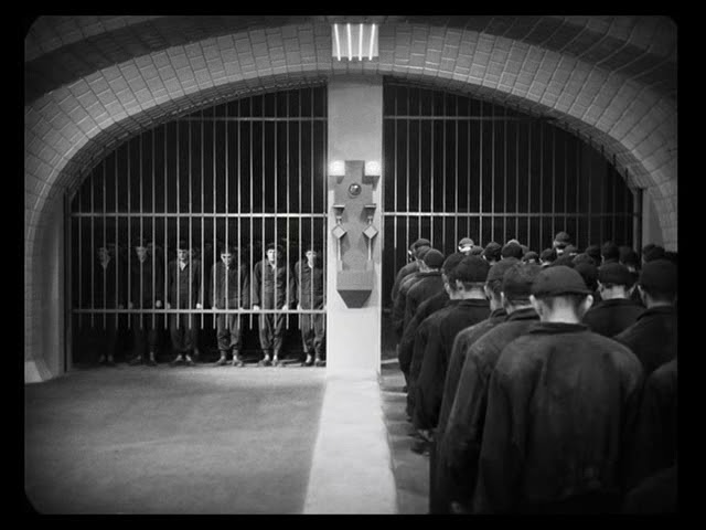 Sinsus1's tweet photo. @cinefiliacult #WorkersDay
#WorldWorkersDay
#1May https://t.co/upMcR1W7Rq