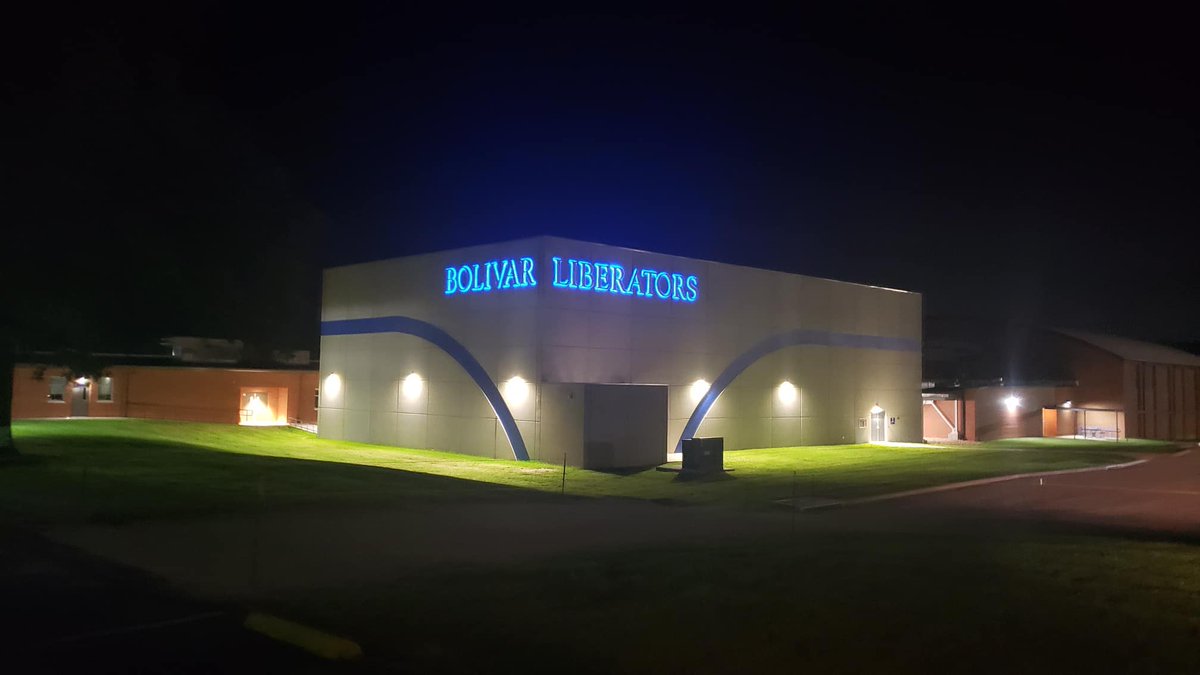 Exciting news! Bolivar Middle School’s FEMA gym is now open to the public during tornado warnings outside school hours. We are incredibly grateful for our partnership with the City of Bolivar to help make this happen! #OneLiberator

For more information: bolivarschools.org/article/2183242