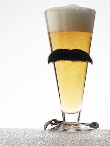 Mowed the lawn for the first time this year this weekend, which got me thinking it's time to brew a good lawnmower beer. Fortunately, we just ran a cover story on these easy-drinking styles to help with that: byo.com/article/dads-h…