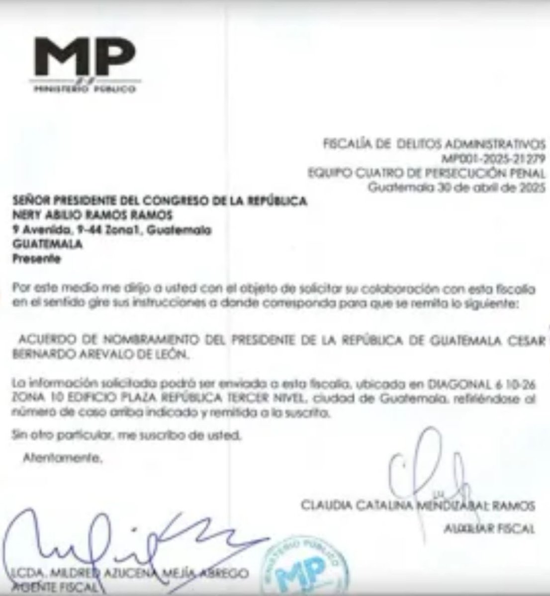 🚨 #URGENTE: Fiscalía solicita al Congreso acuerdo que nombra a Arévalo como presidente

La Fiscalía de Delitos Administrativos del MP envió un oficio al presidente del Congreso, Nery Ramos, solicitando el acuerdo de nombramiento de Bernardo Arévalo como presidente.