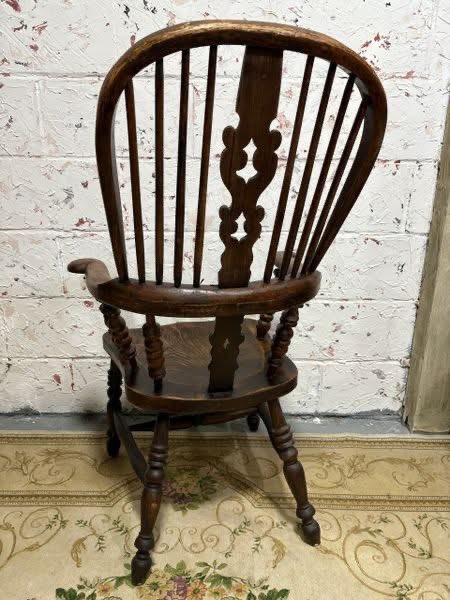 ribblecroftint's tweet photo. Antique 19th Century Victorian Elm Windsor Armchair

A fine example of a Victorian Windsor armchair, crafted from beautifully aged elm with a warm, natural patina.
 
Dimensions- 64 x 52 x 112 cm

£295.00

https://t.co/3xe1QKNAS9 https://t.co/e0NbB45Me2