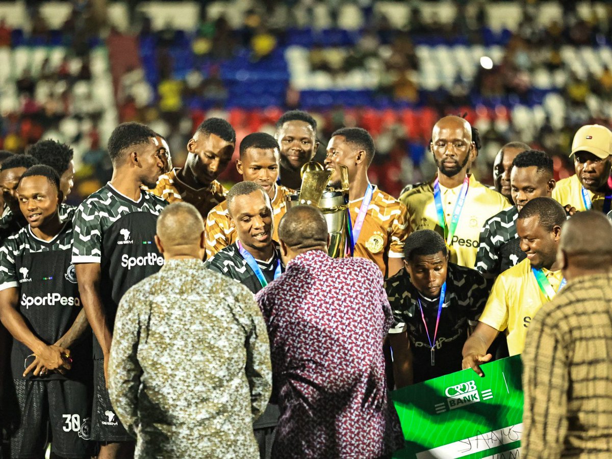 azamtvtz's tweet photo. #MuunganoCup2025: Mabingwa mara saba..... Mabingwa mara nyingi zaidi....!!!
FT’: JKU SC 0-1 Yanga SC.
Je, linafuata kombe gani msimu huu kwa Wananchi??
#AzamSports1HD #TanzaniaUnionSuperLeague #TUSL #MuunganoCup2025 #MuunganoCup #KombeLaMuungano #SuperLeague #Fainali #YangaSC #JKUSC #JKUYanga