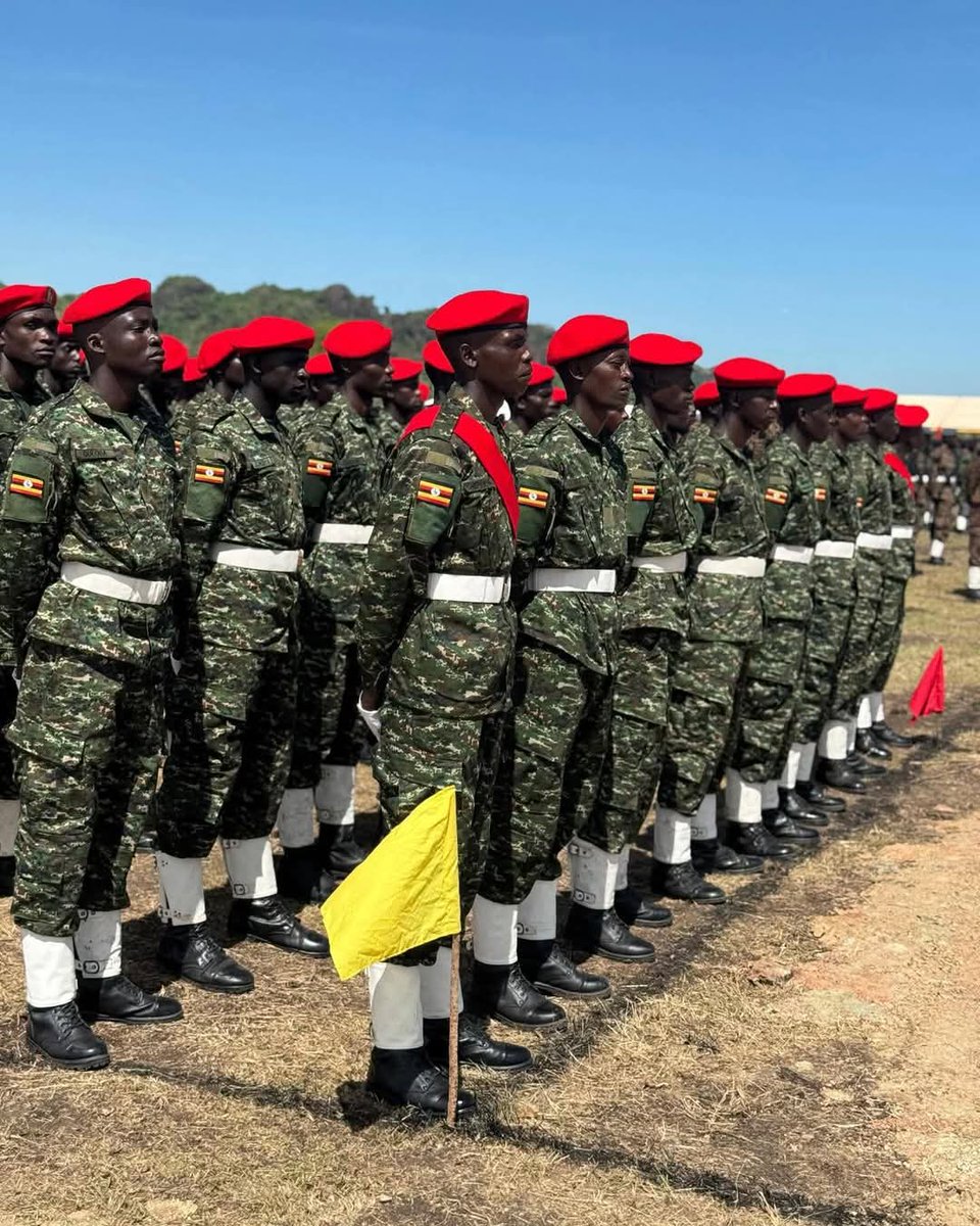 mk_diehard1's tweet image. Uganda Security Personnel in Different uniforms representing. #UPDF #trend