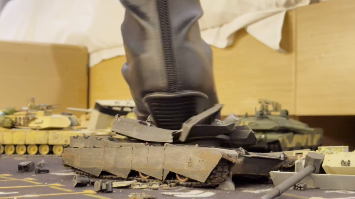 Abrams X to Abr ams X