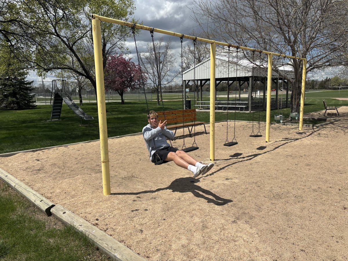 Hot Springs Bison Track and Field tweet media