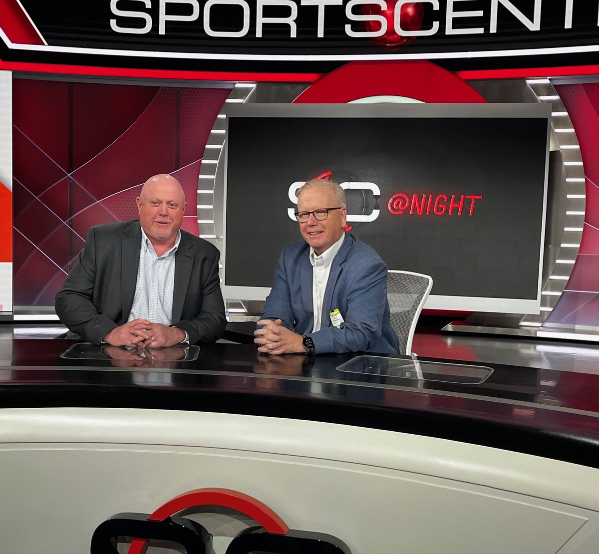 ctbilt's tweet image. This...is not SportsCenter, but rather a tour @ESPN organized by Commissioner @ExMayorMark and the BILT team. Many thanks to the state officials and commissioners who were able to join us today, and thanks to our gracious hosts! #CTOnTheMove