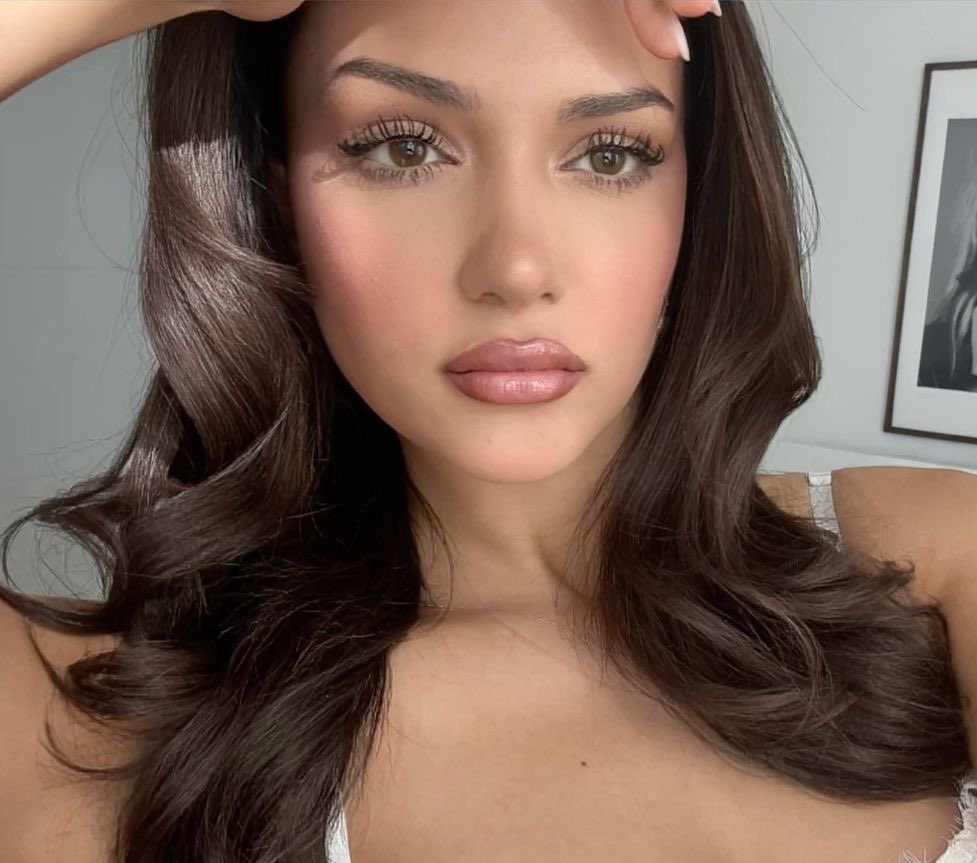 my graduation makeup theme-cool toned, glossy, and glowy