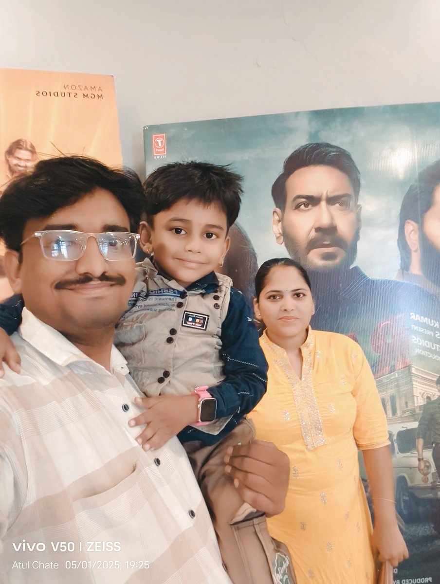 atulchate15's tweet image. #Raid2 Review #Powerpacked Performance By #Boss @ajaydevgn &amp;amp;+@Riteishd  #Bhau Go &amp;amp; Watch In Your Nearest Theater My Rating Is ⭐⭐⭐⭐💫
🔥🔥🔥🔥