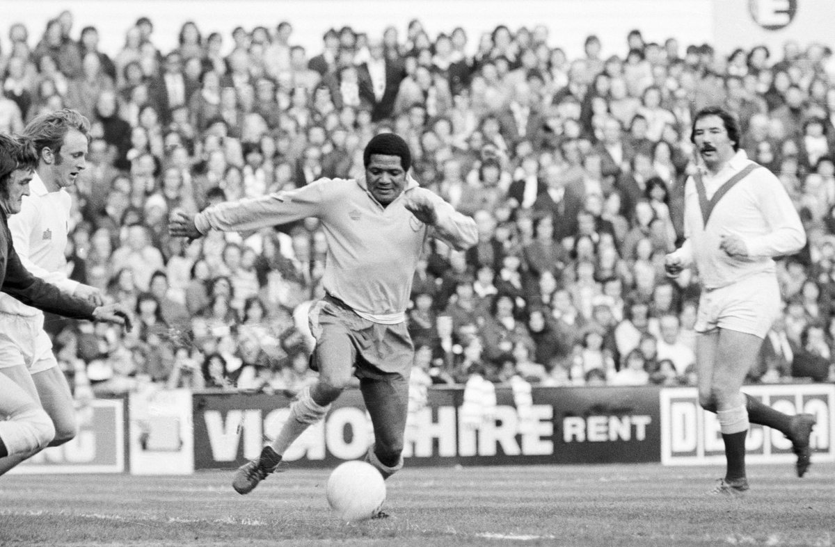 60 years ago today Albert Johanneson  played for <a href="/LUFC/">Leeds United</a> at Wembley first black player in a cup final. My dad took me aged 13. I photographed him on his last appearance at ER Norman Hunter Testimonial May 5th.1975 -50 years ago ⁦ Monday will be a great day