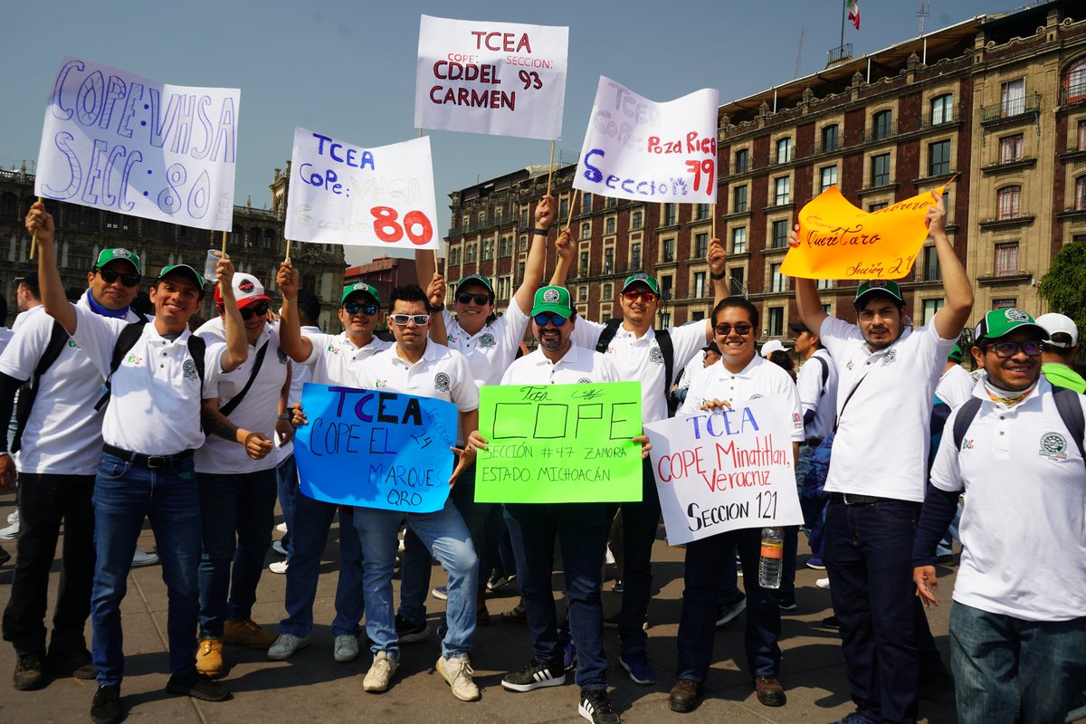 Telefonistas's tweet photo. #1DeMayo 
#MarchaObrera
#SoberaniaDigital
#FuerzaSTRM https://t.co/e7nBTRIfHr