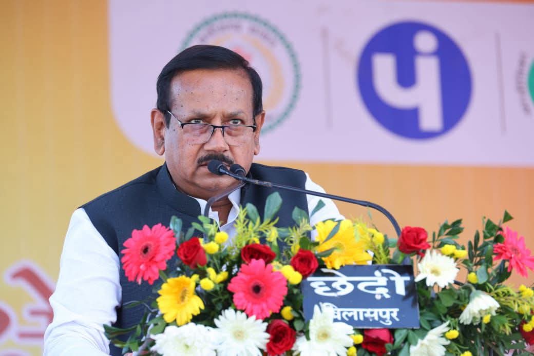 ParitoshS1512's tweet photo. माननीय राज्य सभा सांसद@KumarDevendraP1 जी को जन्मदिवस की हार्दिक शुभकामनाएं,इतने बड़े पद में होने के बावजूद सहजता,विनम्रता और अपनापन एक@RSSorg के स्वयंसेवक मैं ही आज की राजनीति में संभव है यही सब इन्हें अन्य राजनेताओं से अलग बनाता है लोगों से लगातार संपर्क और उनके सुख दुख के साथी https://t.co/iNtmmVmLbe