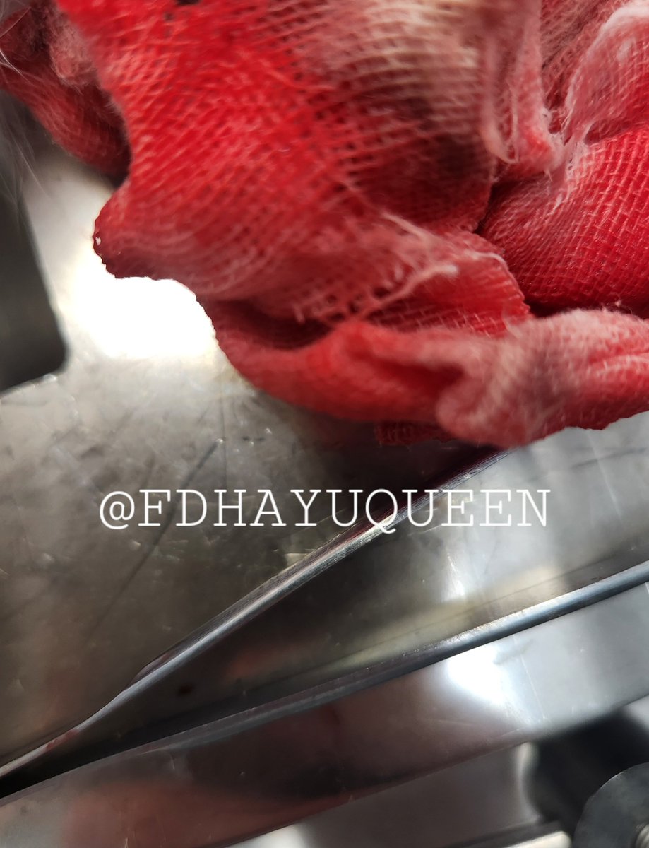 #적출 #고환 #볼버 #하드 #볼버스팅 #거세 #펨돔 #섹트 #번식탈락 

흔적.