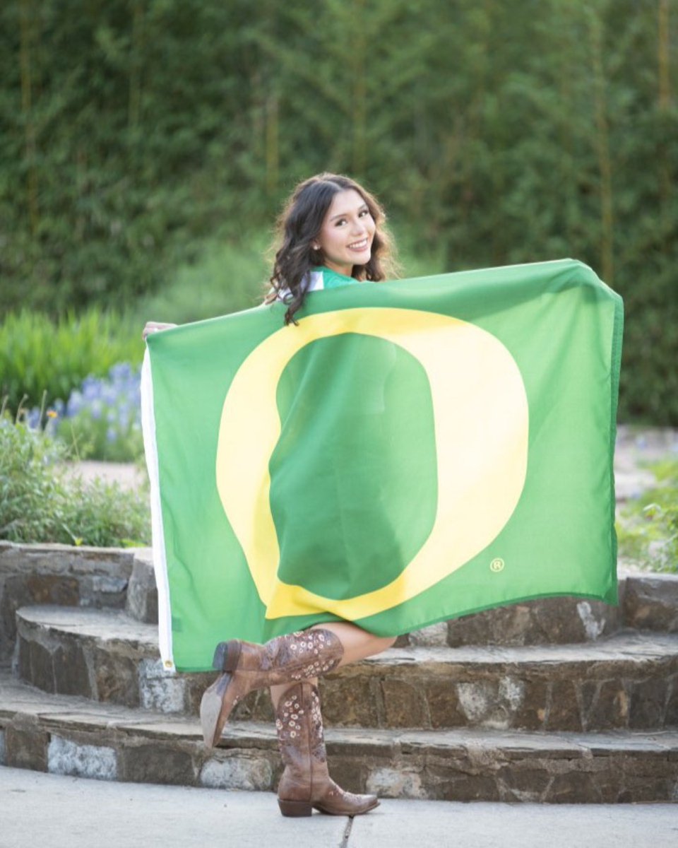 uoregon's tweet photo. Shoutout to the Class of 2029, welcome to the flock! ππ
Send us your #OregonBound photos for a chance to be featured! π²π¦ https://t.co/hvMldY6VHr