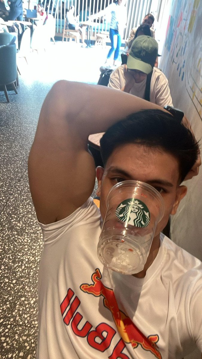 morning smoothie because I don’t like coffee🫠