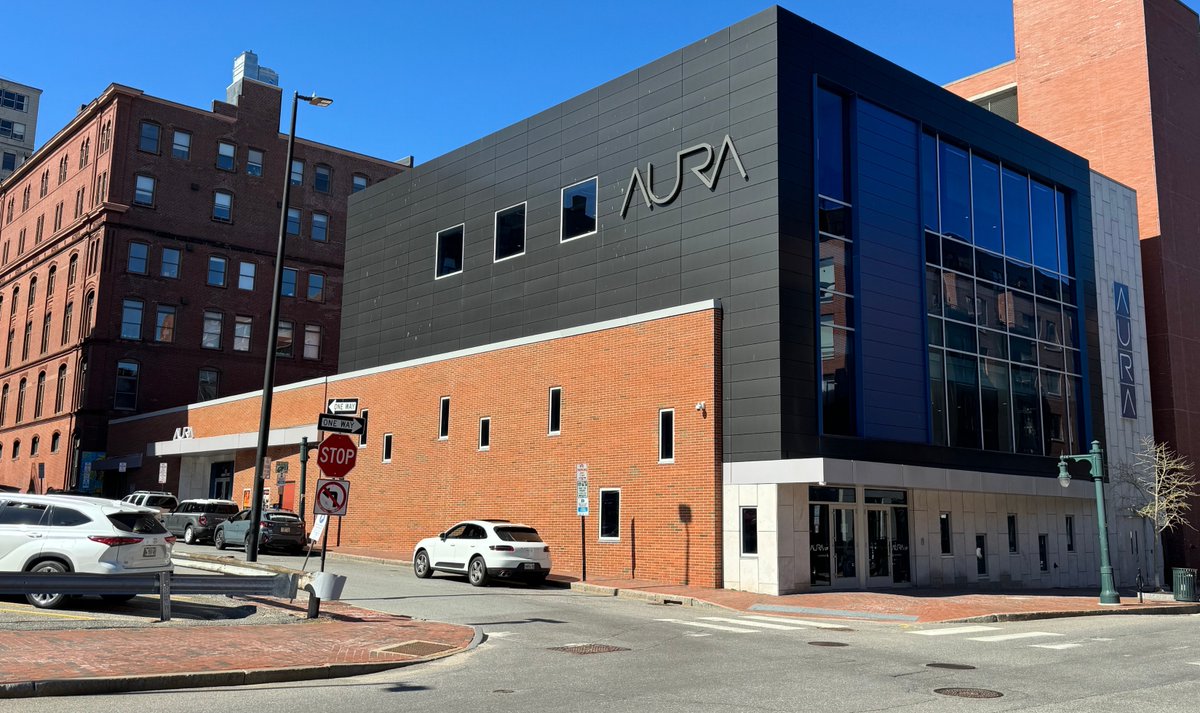 121 Center Street 1994 &amp; 2025  #ThrowbackThursday #PortlandArchive